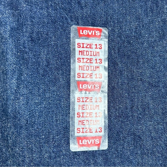 NEW Vintage Levis 501 Dark Wash 13 1993 Valencia St Factory USA 17501-0115 - Picture 13 of 16
